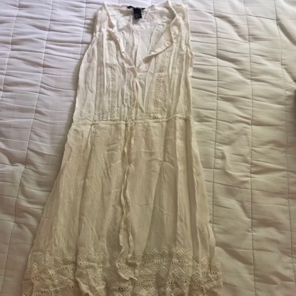 White lace dress